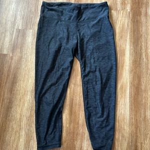 PrAna‎ Grey Capri Leggings Back Detail Size M
